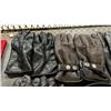 Image 3 : (4) PAIRS OF ASSORTED LEATHER GLOVES & LEATHER BELT