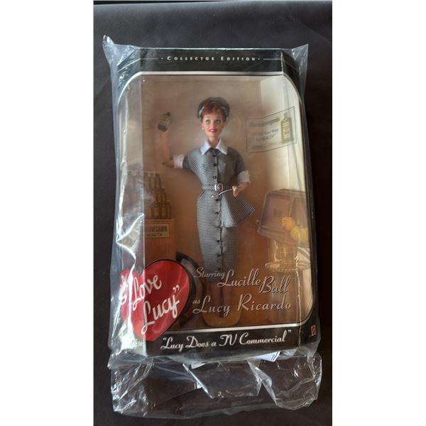 VINTAGE 1997 "I LOVE LUCY" EPISODE 30 "LUCY DOES A TV COMMERCIAL DOLL *SEALED IN ORIGINAL BOX*