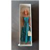 Image 1 : VINTAGE 1976 DELUXE QUICK CURL BARBIE