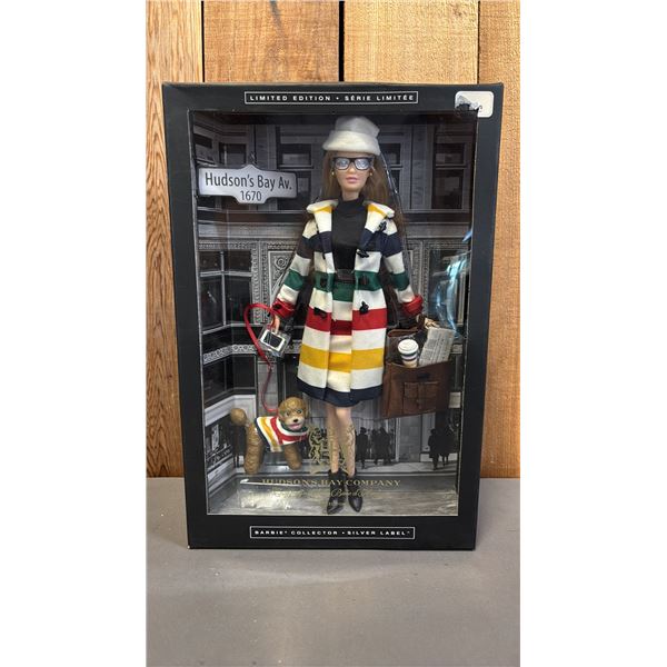 VINTAGE 2016 HUDSON'S BAY BARBIE *IN ORIGINAL BOX*