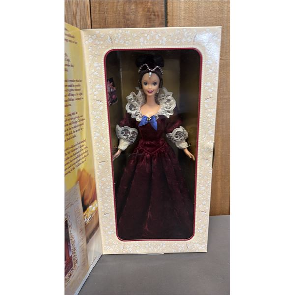 VINTAGE 1996 HALLMARK SENTIMENTAL VALENTINE BARBIE *IN ORIGINAL BOX*