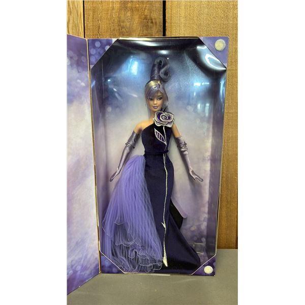 VTG 2001 AVON COLLECTOR EDITION "THE STERLING SILVER ROSE" BY BOB MACKIE BARBIE *IN ORIGINAL BOX*