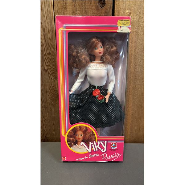 VINTAGE 1993 BARBIE ESTRELA (BRAZIL) VILKY DOLL *IN ORIGINAL BOX*