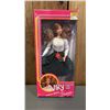 Image 1 : VINTAGE 1993 BARBIE ESTRELA (BRAZIL) VILKY DOLL *IN ORIGINAL BOX*