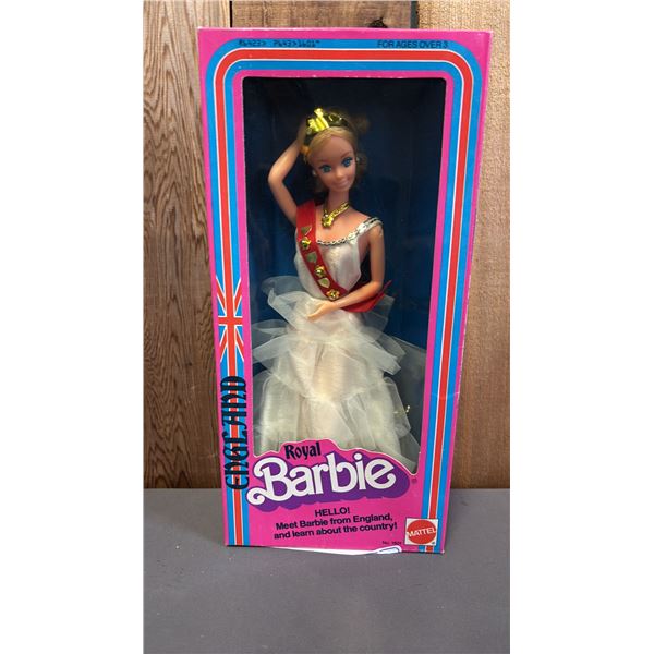 VINTAGE 1979 ROYAL BARBIE ENGLAND DOL *IN ORIGINAL BOX*