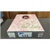 Image 4 : VINTAGE 1995 BARBIE AS ELIZA DOOLITTLE "MY FAIR LADY" DOLL *IN ORIGINAL BOX*