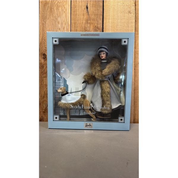 VINTAGE 2000 SOCIETY HOUND COLLECTION BARBIE WITH GREYHOUND *IN ORIGINAL BOX*