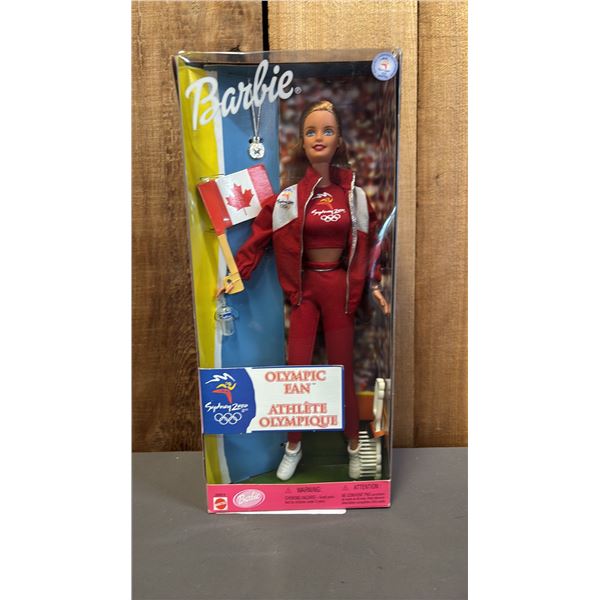 VINTAGE SYDNEY 2000 OLYMPIC FAN BARBIE *IN ORIGINAL BOX*