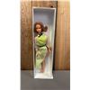 Image 1 : VINTAGE 1973 QUICK CURL KELLY DOLL *IN BOX/1 LEG NEEDS REPAIR*
