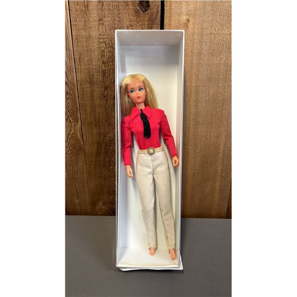 VINTAGE 1970S LIVING BARBIE EQUESTIENNE WITH BUSY HANDS