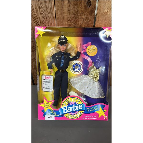 VINTAGE 1993 POLICE OFFICER BARBIE *IN ORIGINAL BOX*