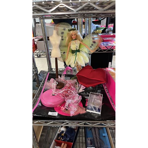 VINTAGE FAIRY BARBIE, REUSABLE BARBIE BAG, MINI DRESS FORM, MINI LIP-SHAPED CHAIR & MORE