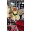 Image 2 : VINTAGE FAIRY BARBIE, REUSABLE BARBIE BAG, MINI DRESS FORM, MINI LIP-SHAPED CHAIR & MORE