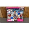 Image 1 : VINTAGE 1995 SPECIAL EDITION BARBIE TRAVELIN' SISTERS PLAYSET *IN ORIGINAL BOX*