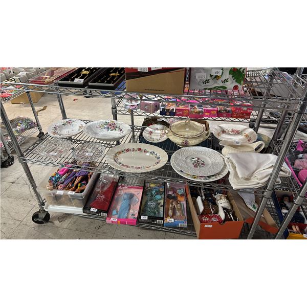 ASSORTED VINTAGE CHINA & GLASSWARE: CROWN DUCAL LIDDED SERVING DISH, ROYAL DOULTON ARKADIA & MORE