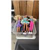 Image 5 : LIDDED TOTE OF ASSORTED VINTAGE BARBIE DOLLS
