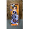 Image 1 : VINTAGE 2002 HALLOWEEN GLOW BARBIE *IN ORIGINAL BOX*