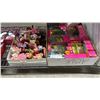 Image 3 : SHELF OF VINTAGE KELLY DOLLS, LI'L FRIENDS OF KELLY DOLLS (IN BOXES), BOX OF KELLY DOLLS & (2) BOXES