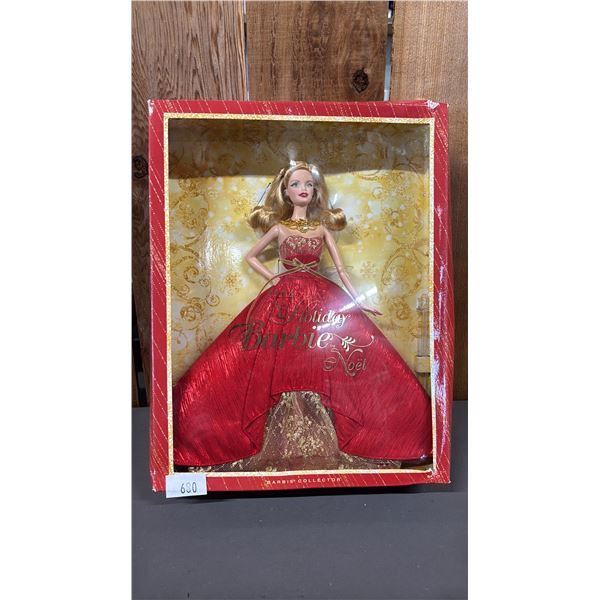 2014 HOLIDAY BARBIE *IN ORIGINAL BOX*