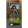 Image 1 : VINTAGE PINK LABEL DOLLS OF THE WORLD SCOTLAND BARBIE *IN ORIGINAL BOX*