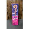Image 2 : VINTAGE 1990 FRIENDSHIP BARBIE *IN ORIGINAL BOX*