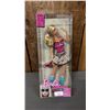 Image 1 : VINTAGE 2009 BARBIE FASHIONISTAS DOLL *IN ORIGINAL BOX*