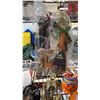 Image 4 : COLLECTION OF ASSORTED MINIATURE HALLOWEEN DECORATIONS: PUMPKINS, SPIDERS, SKELETON & MORE