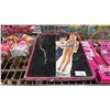 Image 3 : CRAYOLA BUNNY EASTER EGGSPRESS, 2010 BARBIE FASHIONISTAS GLAM SET & 1994 BARBIE GREETING CARDS