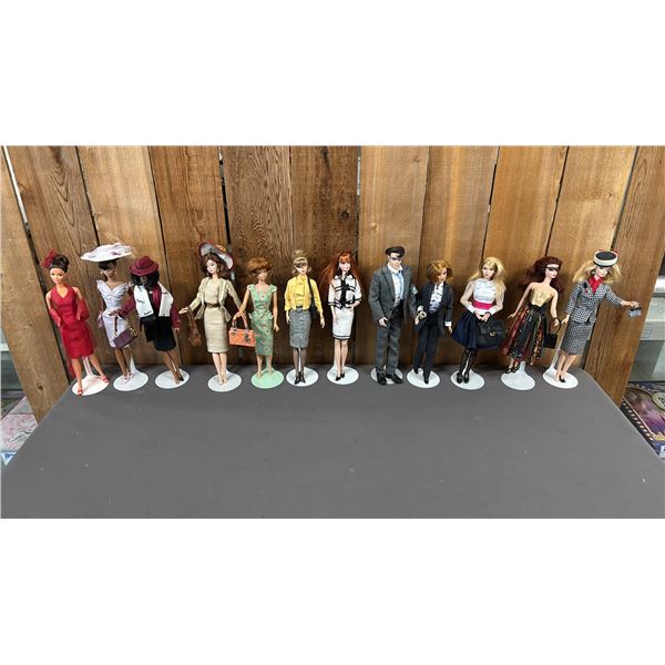 BOX OF ASSORTED VINTAGE BARBIES *NOT IN BOXES*