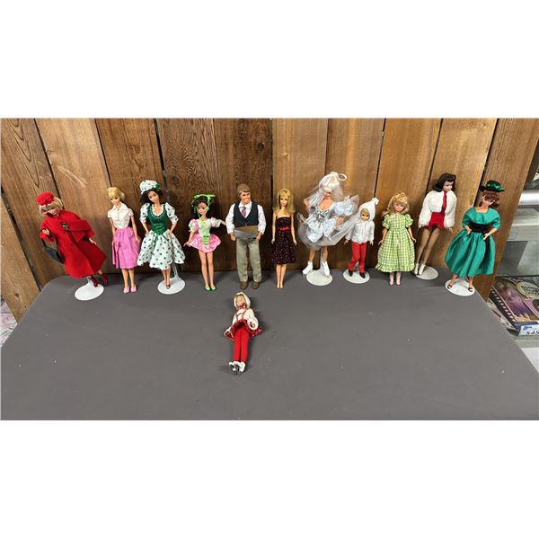BOX OF ASSORTED VINTAGE BARBIES *NOT IN BOXES*