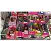 Image 3 : COLLECTION OF ASSORTED VINTAGE KELLY & LI'L FRIENDS OF KELLY DOLLS *IN ORIGINAL BOXES*