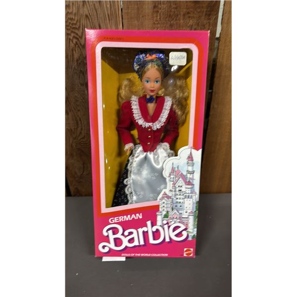 VINTAGE 1986 DOLLS OF THE WORLD COLLECTION GERMAN BARBIE *IN ORIGINAL BOX*