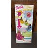 Image 2 : VINTAGE 1999 SIT IN STYLE BARBIE  *IN ORIGINAL BOX*