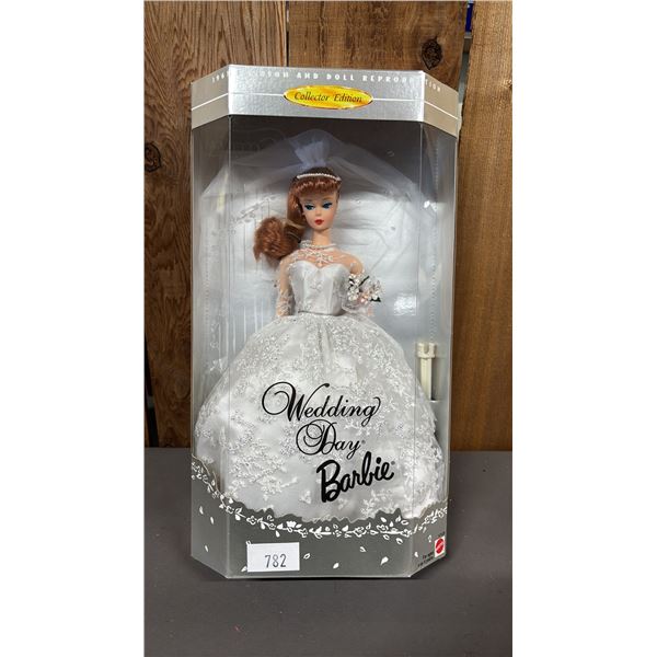 VINTAGE 1996 WEDDING DAY BARBIE 1961 FASHION & DOLL REPRODUCTION *IN ORIGINAL BOX*
