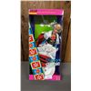 Image 1 : VINTAGE 1994 DOLLS OF THE WORLD COLLECTION GERMAN BARBIE *IN ORIGINAL BOX*