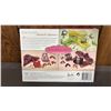 Image 2 : VINTAGE 1997 BARBIE FINAL TOUCHES SPECTACULAR SPECTATORS SET *IN ORIGINAL BOX*