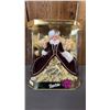 Image 1 : VINTAGE 1996 HAPPY HOLIDAYS BARBIE *IN ORIGINAL BOX*