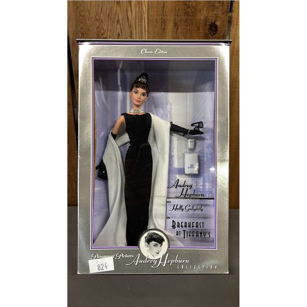 VINTAGE 1998 AUDRY HEPBURN AS HOLLY GOLIGHTLY IN BREAKFAST AT TIFFANY'S DOLL *IN ORIGINAL BOX*