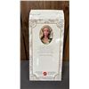 Image 2 : VINTAGE 1995 THE BAY EXCLUSIVE GOVERNOR'S BALL BARBIE *IN ORIGINAL BOX*