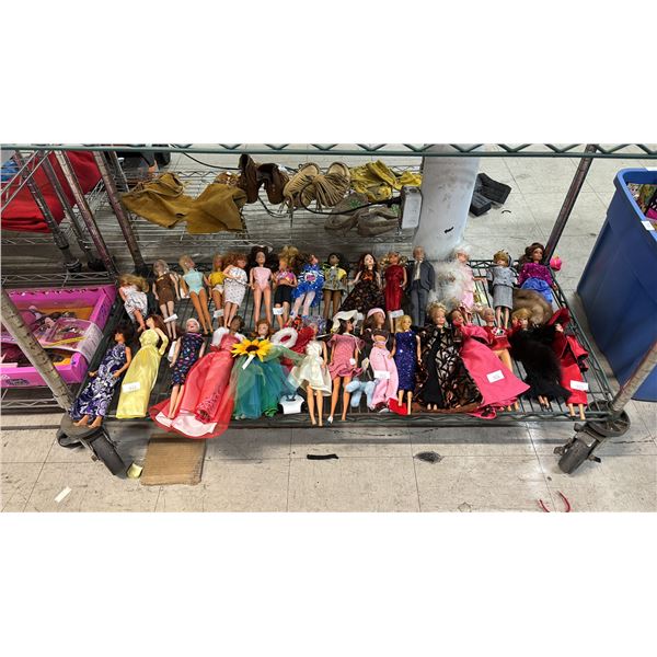 SHELF OF ASSORTED VINTAGE BARBIE & KEN DOLLS *NO BOXES*