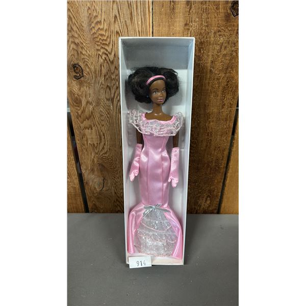 VINTAGE AFRICAN AMERICAN BARBIE IN 1997 FASHION AVENUE PINK SATIN GOWN
