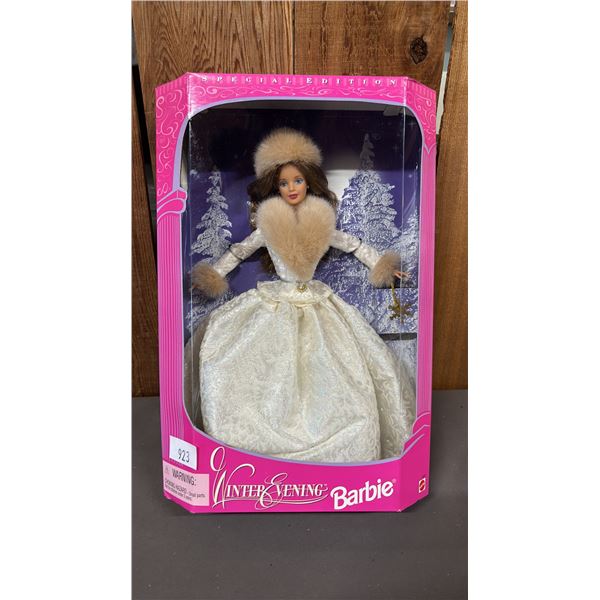 VINTAGE 1998 WINTER EVENING BARBIE *IN ORIGINAL BOX*