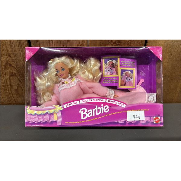 VINTAGE 1993 BEDTIME BARBIE *IN ORIGINAL BOX*