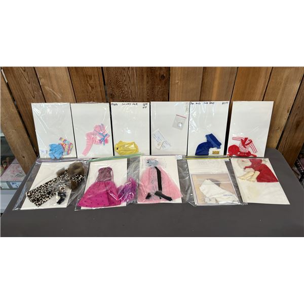 COLLECTION OF ASSORTED VINTAGE BARBIE CLOTHES IN BAGS *NO BOXES*