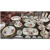 Image 3 : SHELF OF VINTAGE ROYAL ALBERT AMERICAN BEAUTY FINE CHINA WITH QUILTED PLASTIC ZIPPER CASES