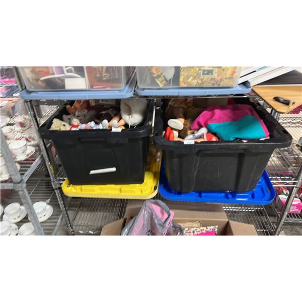 2 TOTES OF ASSORTED VINTAGE STUFFED TOYS & DOLLS *TOTES INCLUDED*