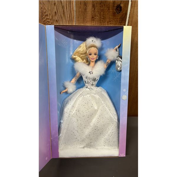 VINTAGE 2002 WINTER'S REFLECTION BARBIE *IN ORIGINAL BOX*