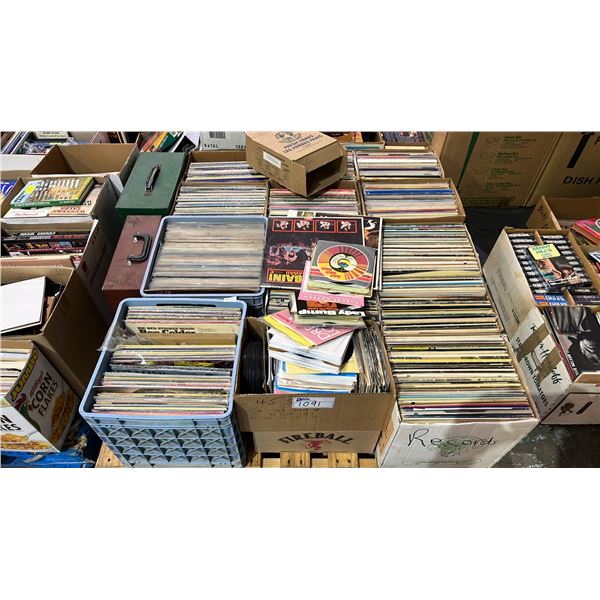 PALLET OF ASSORTED VINYL RECORDS