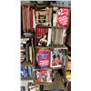 Image 2 : PALLET OF ASSORTED BOOKS