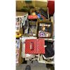 Image 4 : PALLET OF ASSORTED CDS, DVDS, VHS TAPES AND MORE